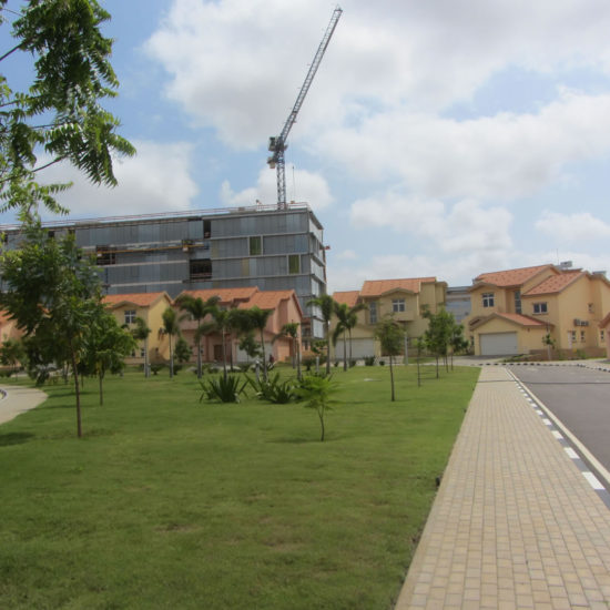 Arranjos Exteriores e Paisagismo - Condominio Habitacional